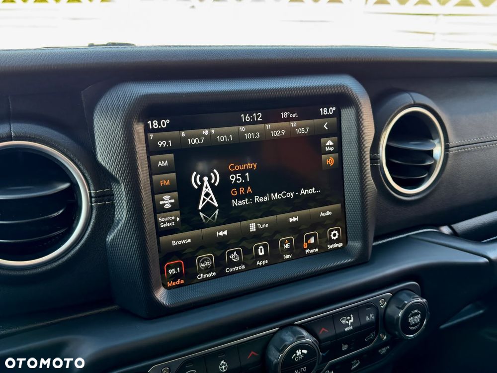 Jeep Wrangler 2.0 T-GDI Hardtop AWD Automatik Sahara - 18