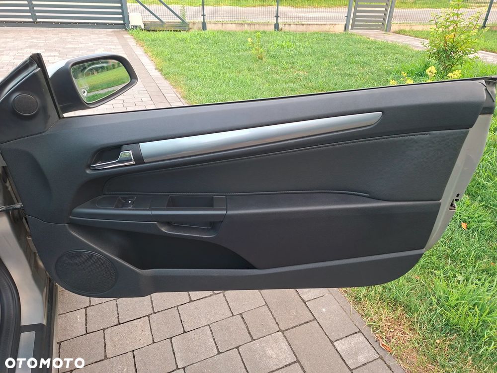 Opel Astra 1.8 Cosmo - 25