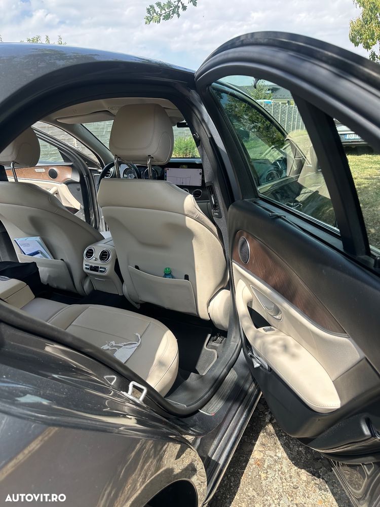 Mercedes-Benz E 350 D Aut. - 8