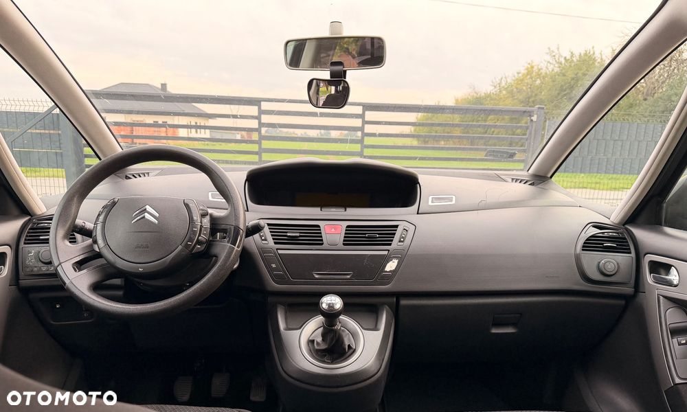 Citroën C4 Picasso 1.8i Impress - 7