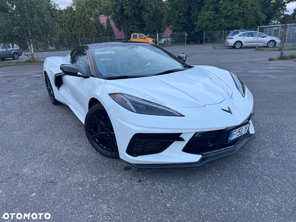 Chevrolet Corvette - 10