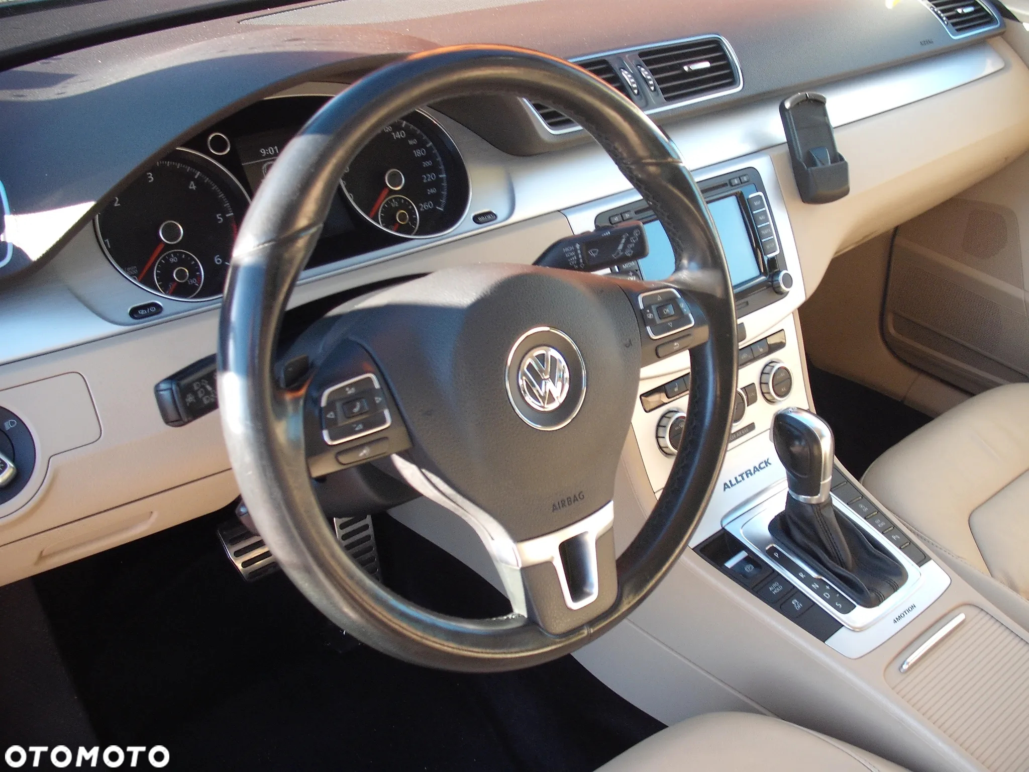 Volkswagen Passat Alltrack - 11