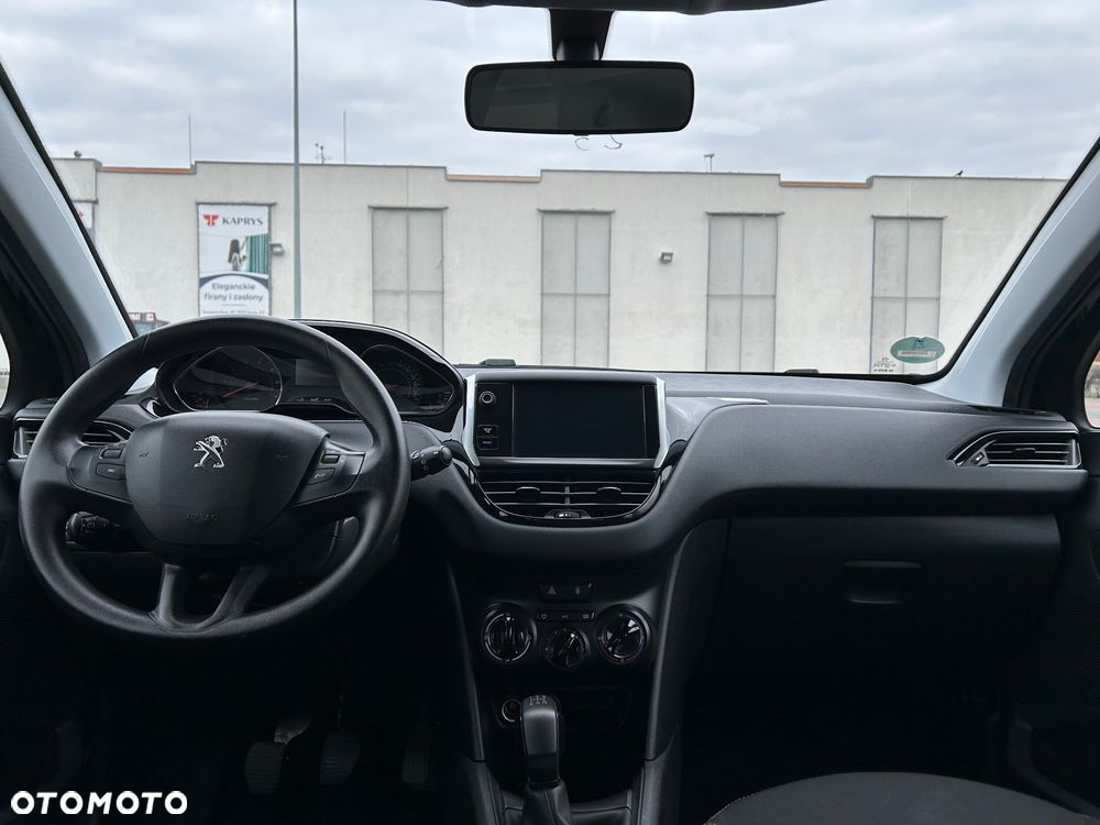 Peugeot 208 1.2 VTi Style - 9