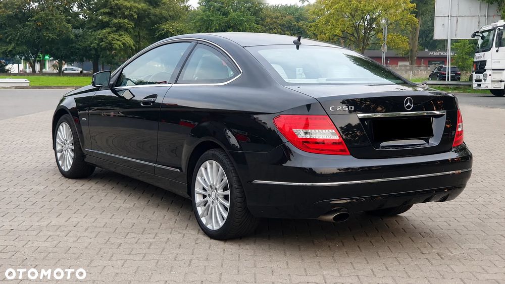 Mercedes-Benz Klasa C 250 (BlueEFFICIENCY) 7G-TRONIC - 6