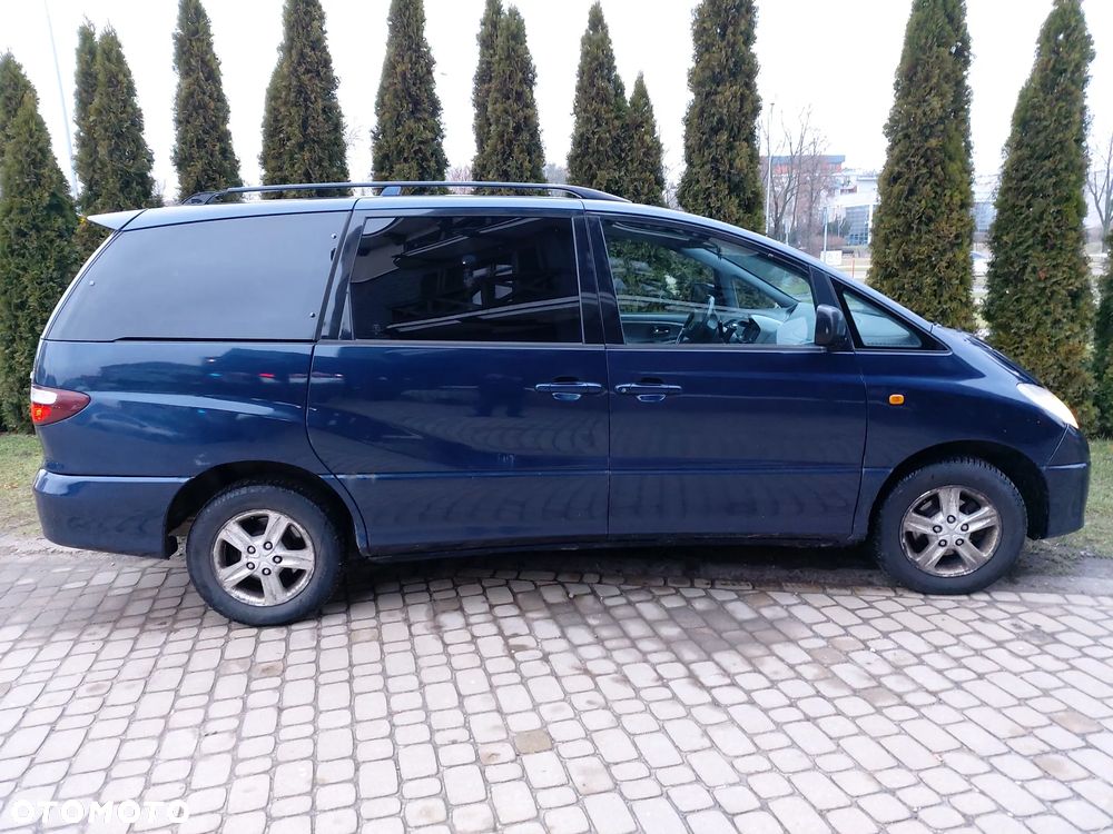 Toyota Previa - 1