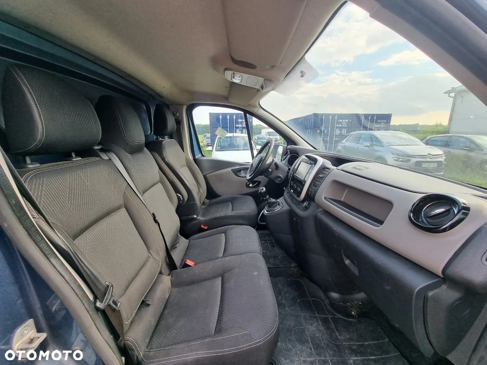 Renault Trafic - 18