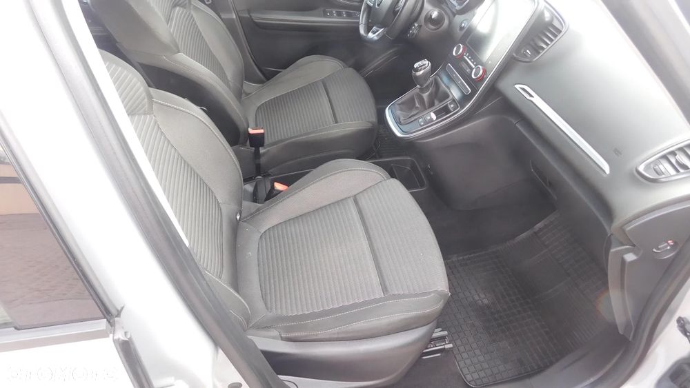 Renault Grand Scenic Gr 1.2 TCe Energy Life EU6 - 22
