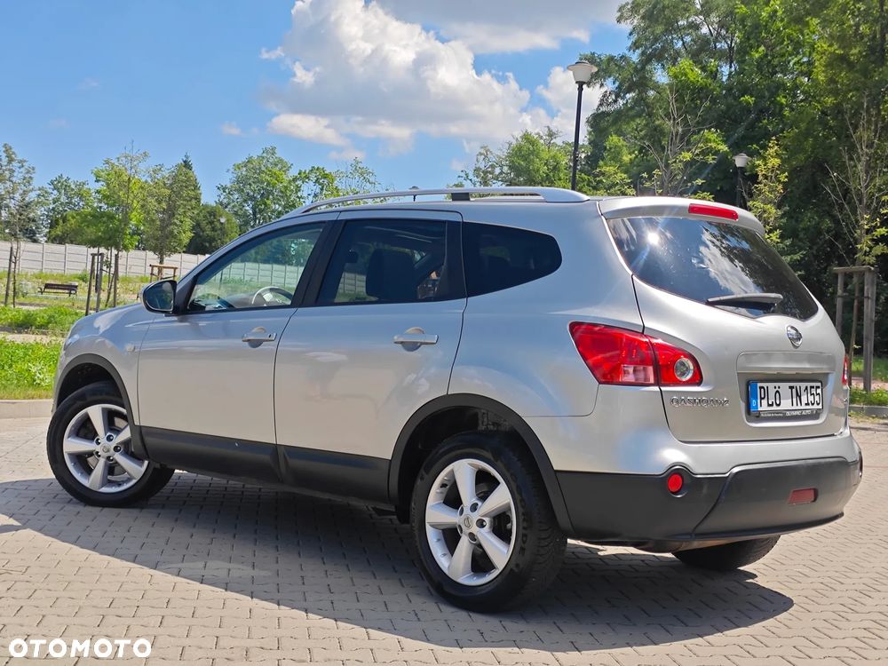 Nissan Qashqai+2 - 15
