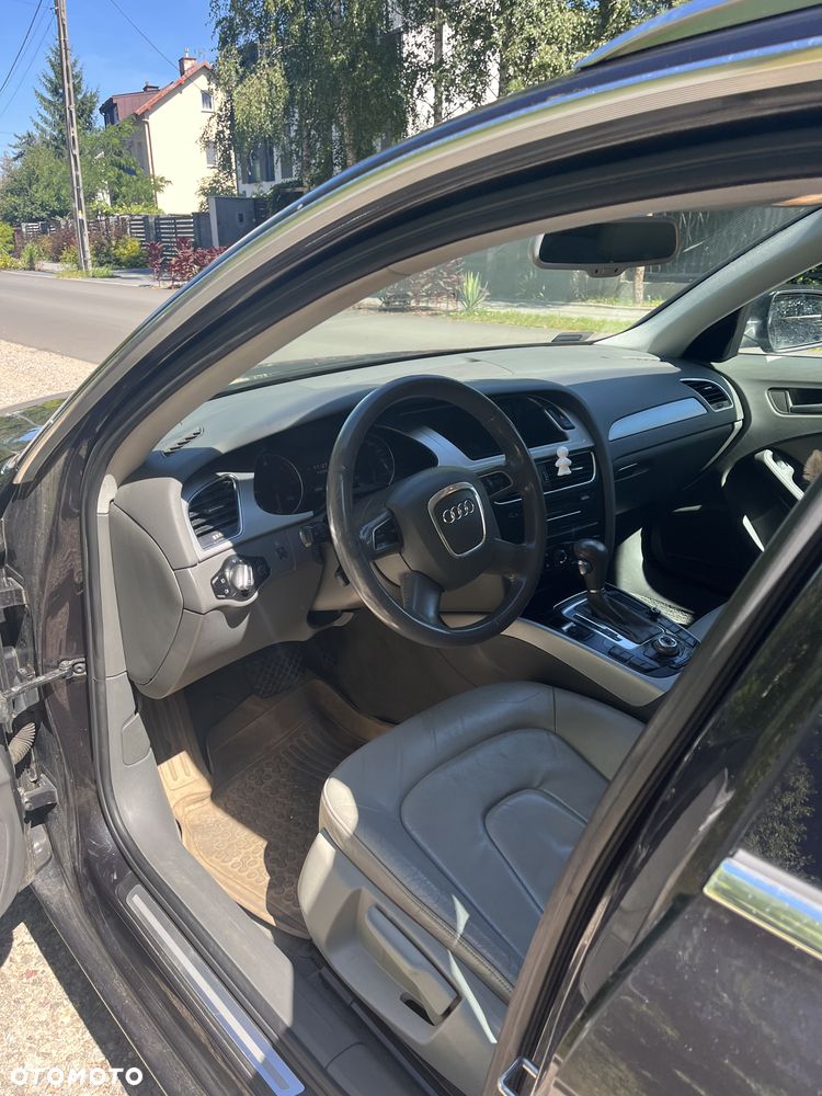 Audi A4 Avant 2.0 TDI Limited Edition Multitr - 4