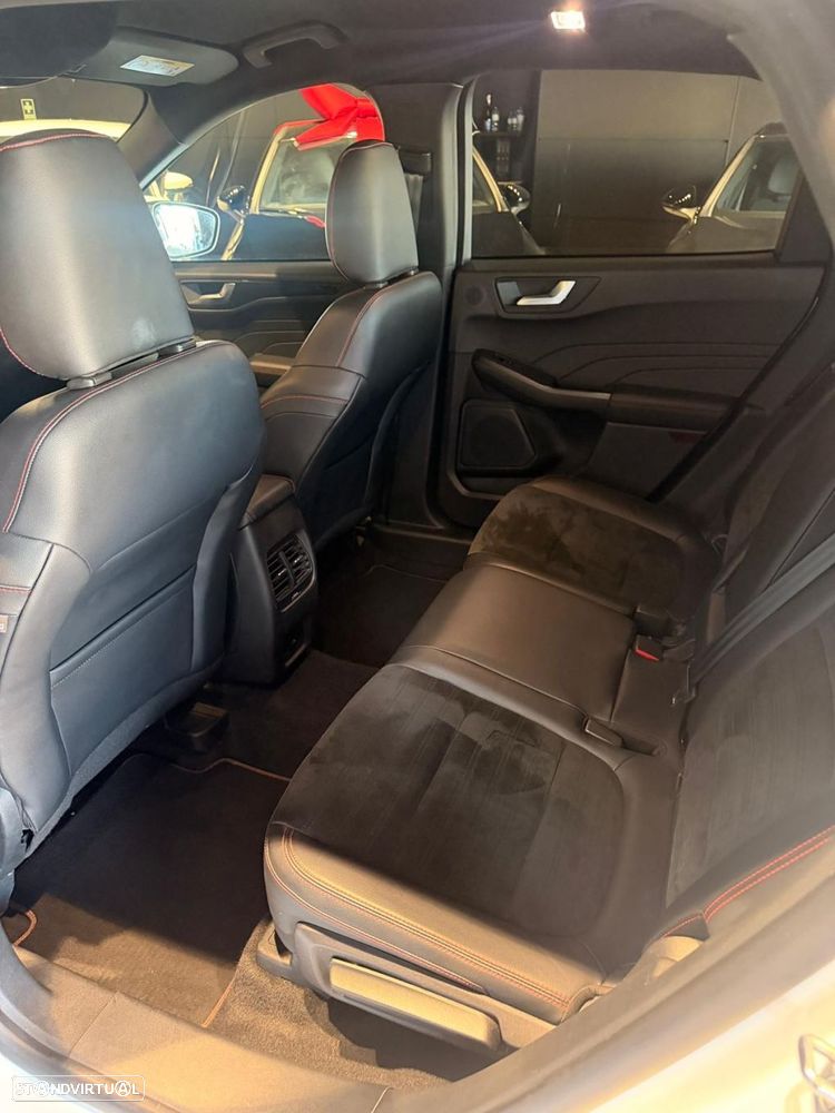 Ford Kuga 1.5 EcoBoost ST-Line - 41