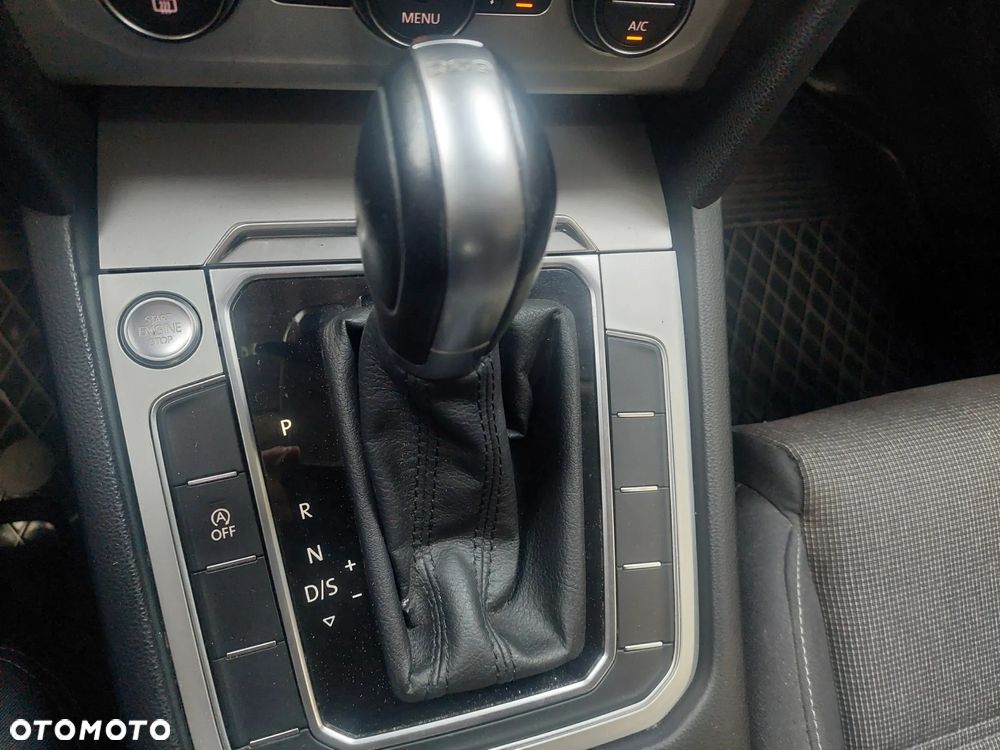 Volkswagen Passat 2.0 TDI BMT Comfortline DSG7 - 27
