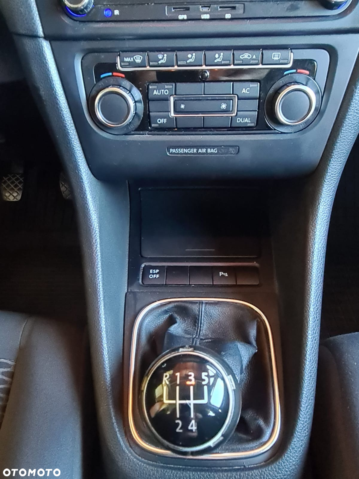 Volkswagen Golf VI 1.4 Comfortline - 24