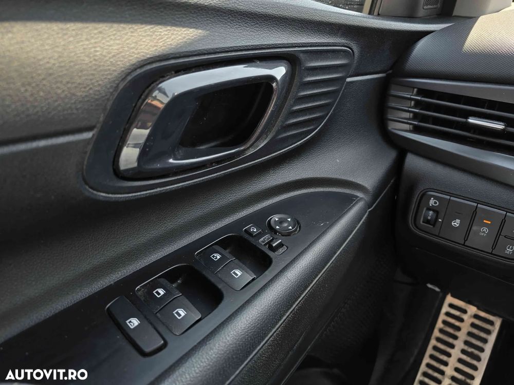 Hyundai Bayon - 17
