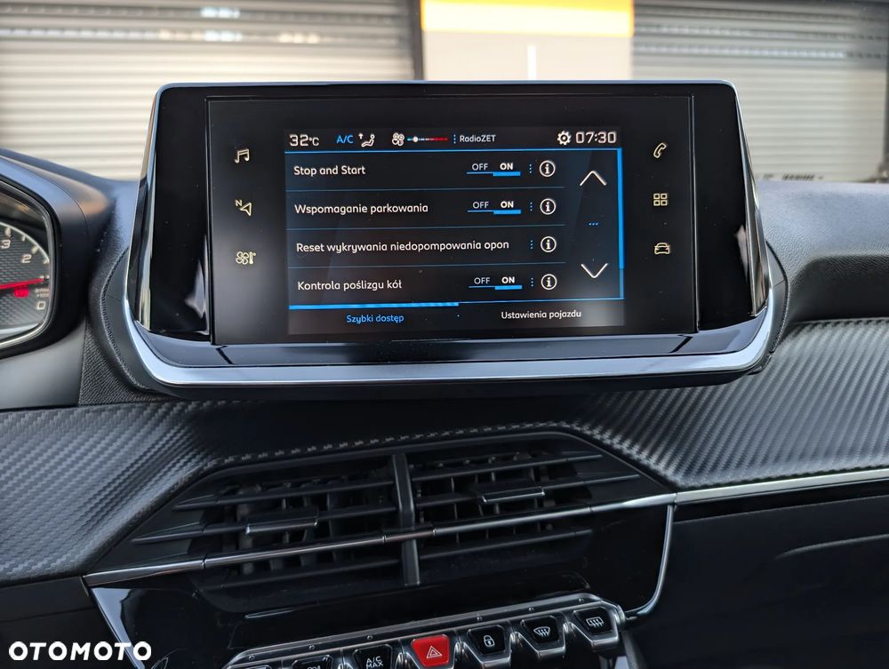 Peugeot 2008 PureTech 130 Active - 28