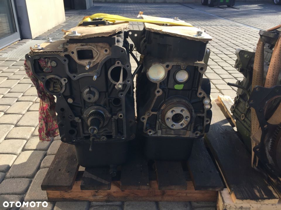 ISEKI alternator 6281 200 - 015 denso 12V - 4