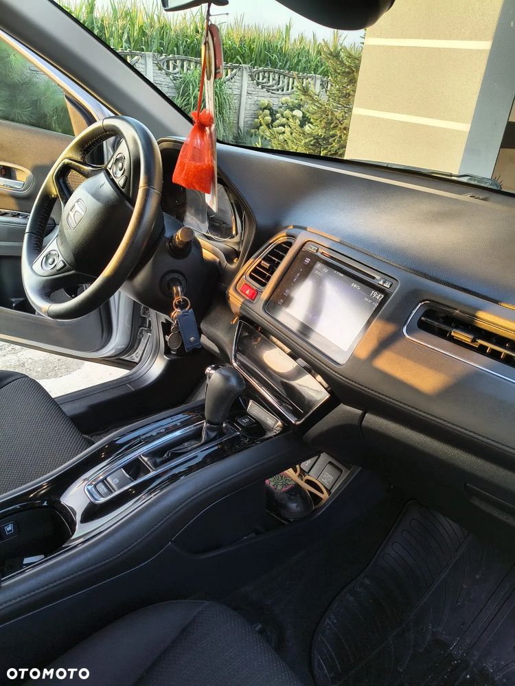 Honda HR-V 1.5 i-VTEC CVT Elegance - 12