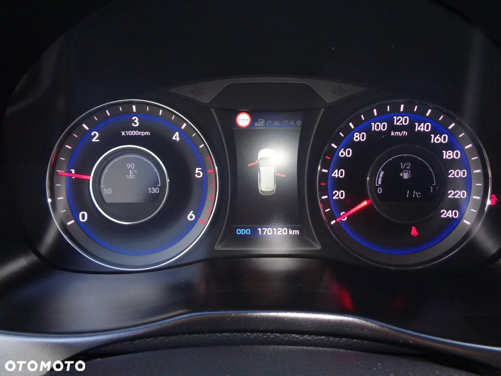 Hyundai i40 - 11