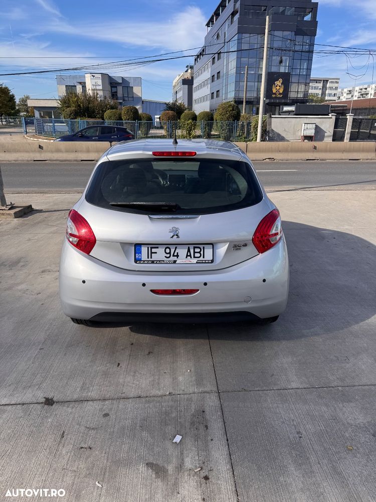 Peugeot 208 1.6 e-HDi FAP STT Active - 7