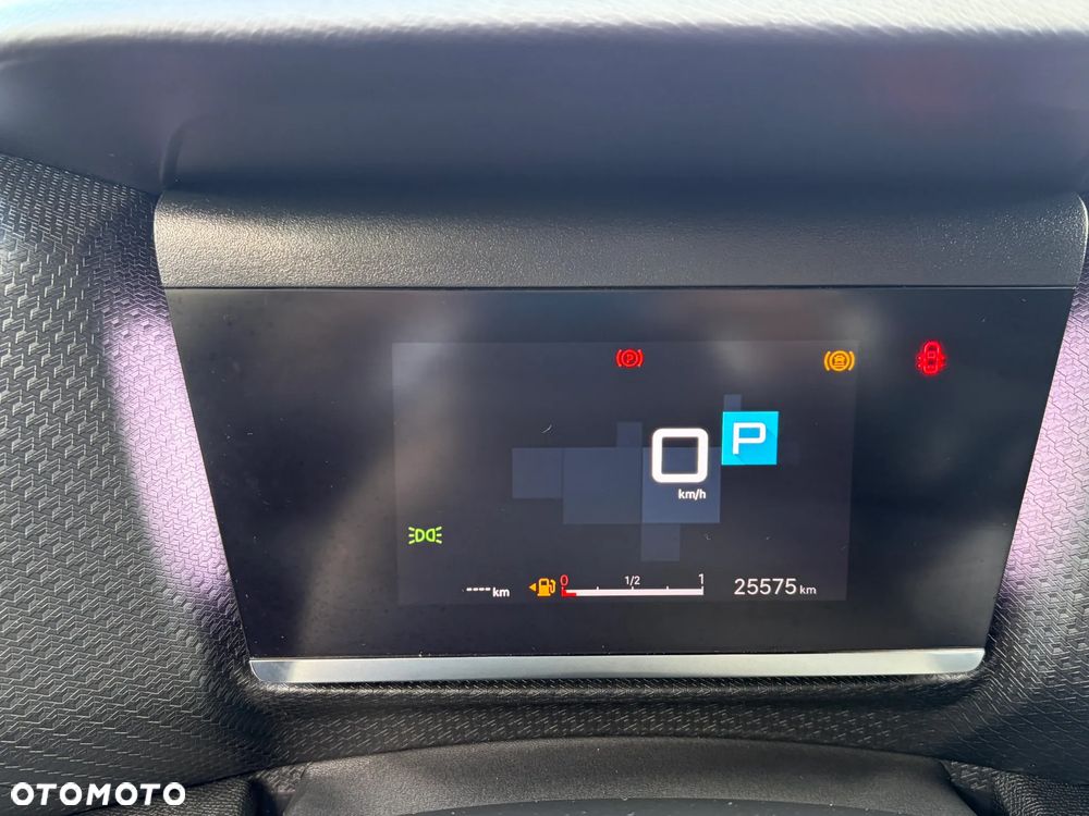 Citroën C4 1.2 PureTech Max S&S EAT8 - 15