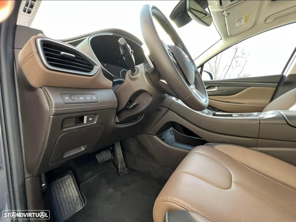 Hyundai Santa Fe 2.2 CRDi Vanguard+Luxury Pack - 29