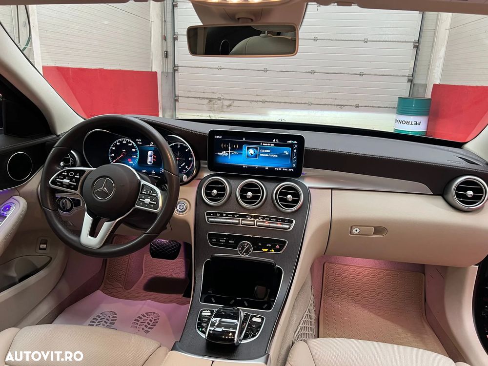 Mercedes-Benz C 220 d 9G-TRONIC AMG Line - 9