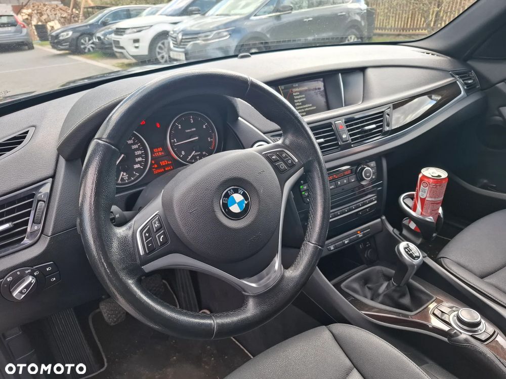 BMW X1 sDrive16d xLine - 7