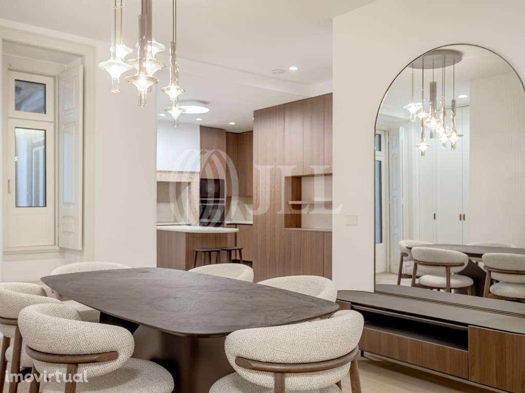 Apartamento T3 com varanda, nas Avenidas Novas, Lisboa - Grande imagem: 2/23