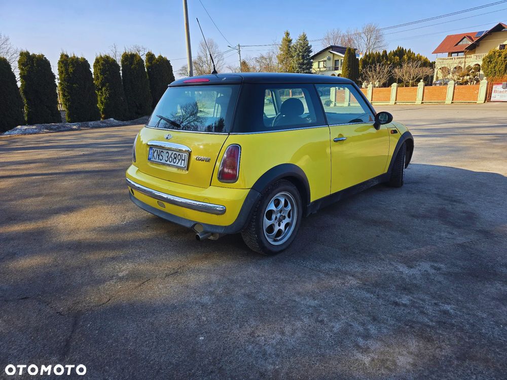 MINI Cooper chili - 3