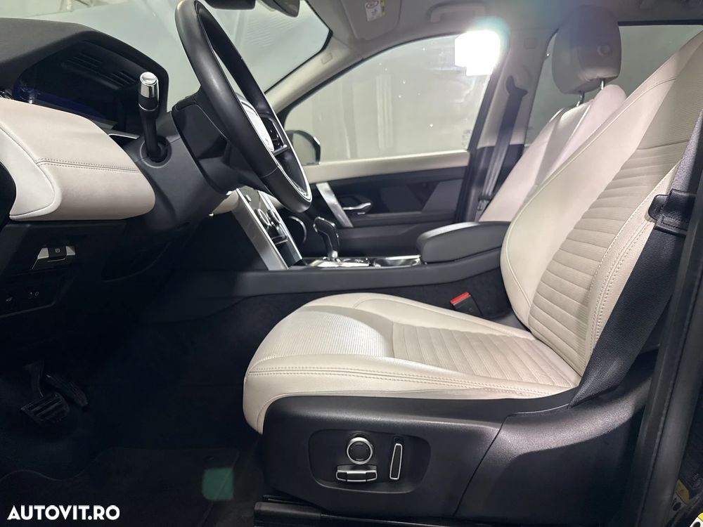 Land Rover Discovery Sport - 23