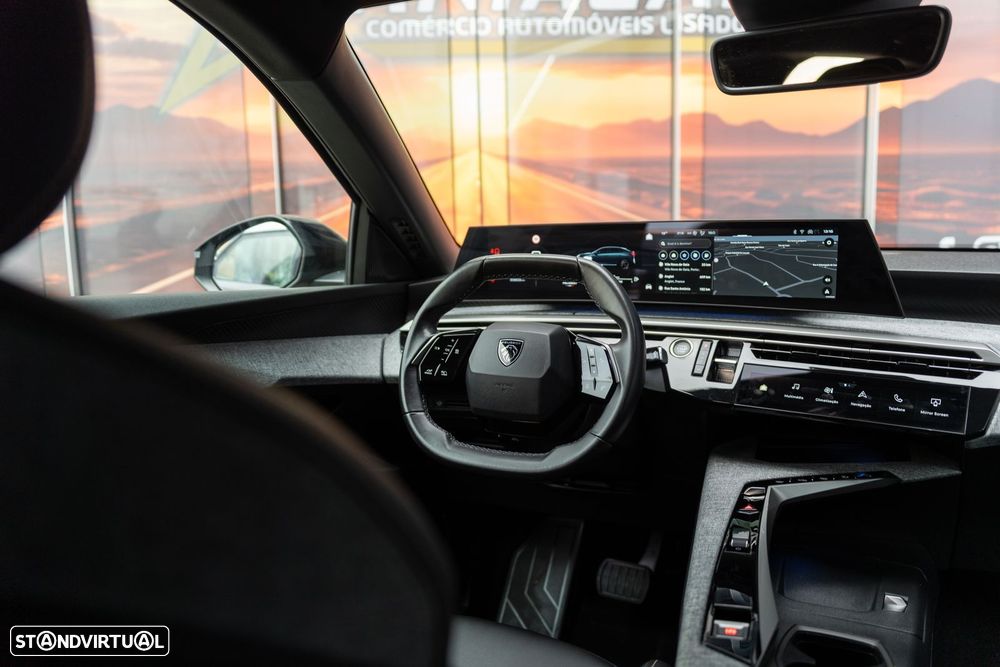 Peugeot 3008 1.2 Hybrid Allure e-DCS6 - 24