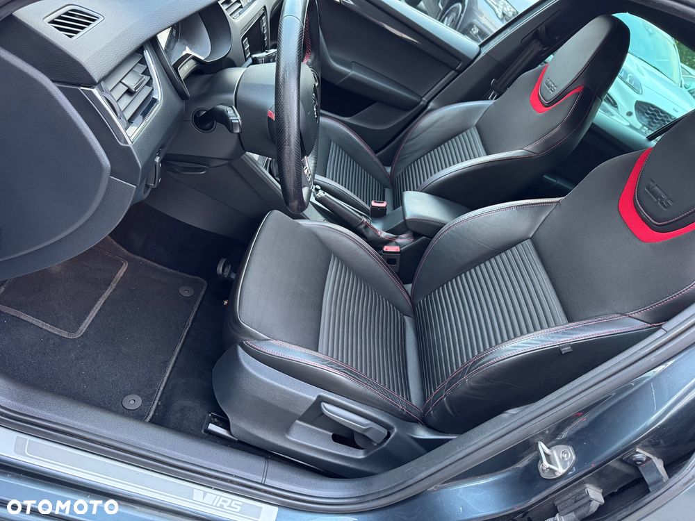 Skoda Octavia 2.0 TSI RS - 16
