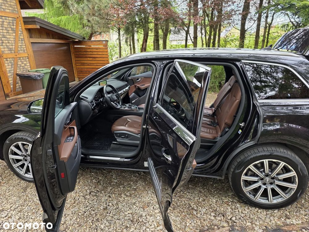 Audi Q7 3.0 TFSI Quattro Tiptronic - 35
