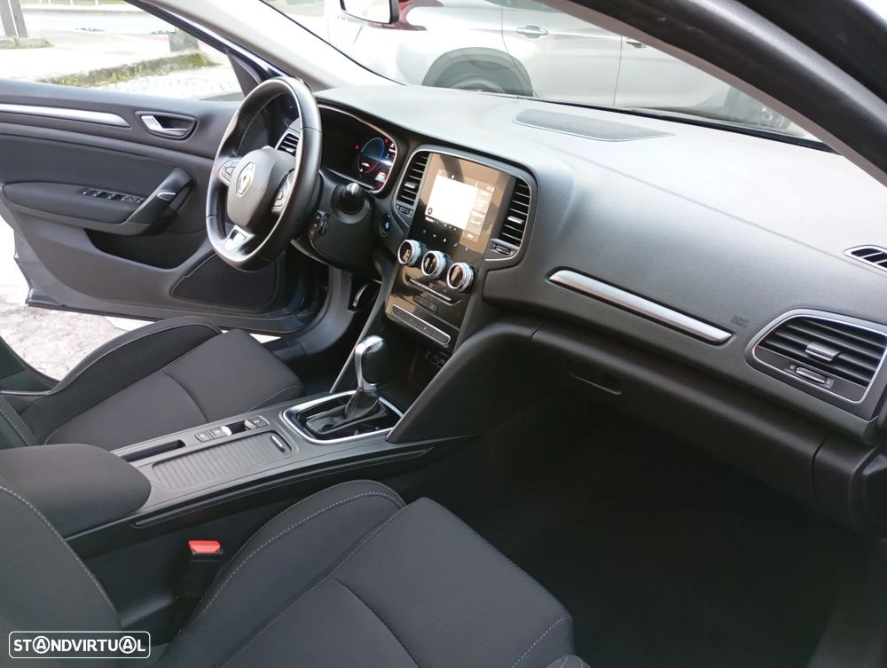 Renault Mégane Sport Tourer 1.6 E-Tech Plug-In Hybrid Techno - 13