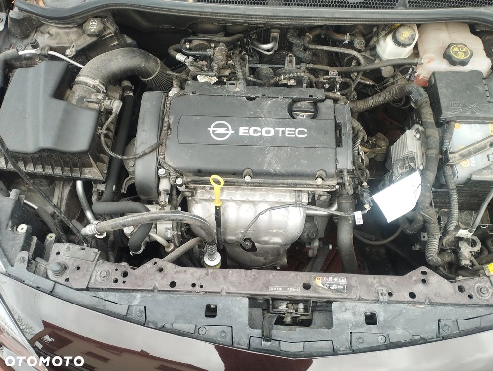 Opel Astra 1.6 Essentia EU6 - 9