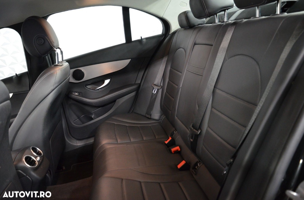 Mercedes-Benz C 300 d 4MATIC T-Modell Aut. - 13