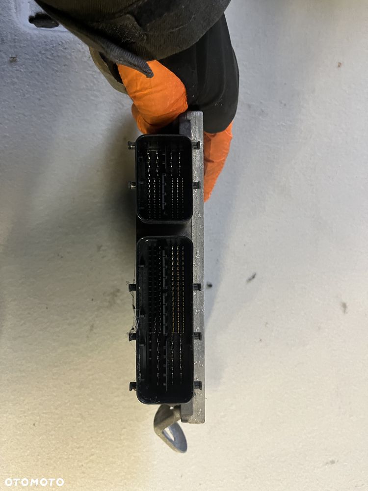 Sterownik, komputer silnika Toyota Yaris 1.33B Dual VVTI Lift 09-11r. - 3