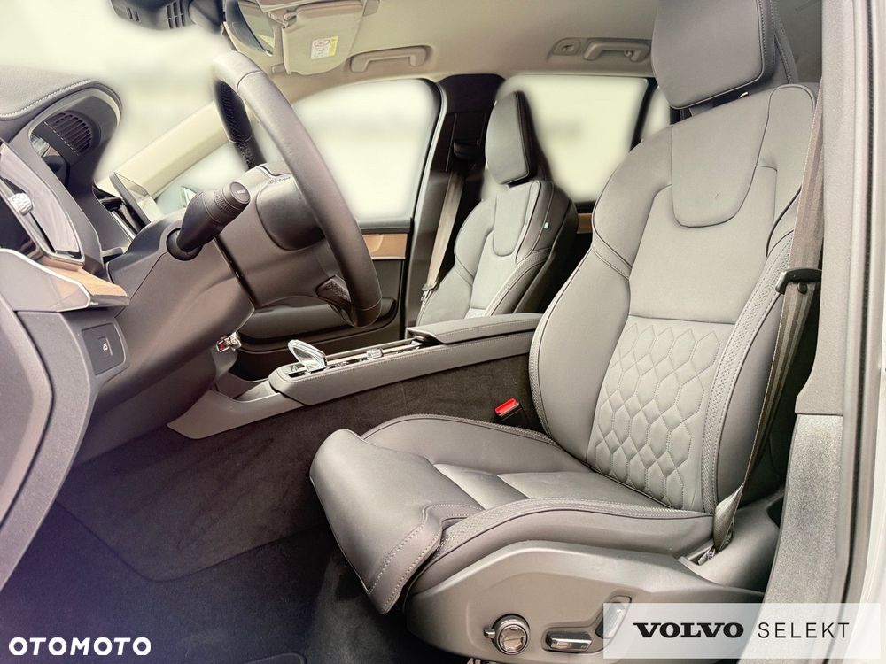 Volvo XC 90 - 12