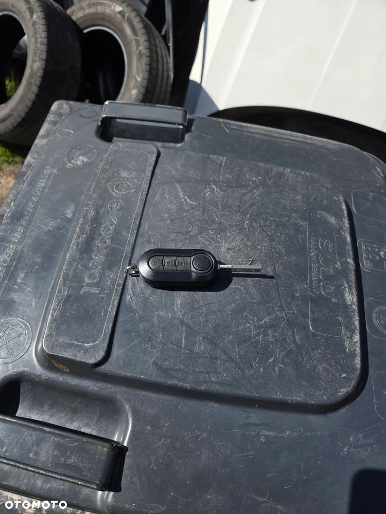 kluczyk pilot Fiat Ducato III Citroën Jumper II Peugeot Boxer II Opel Movano C 6000631468 - 1