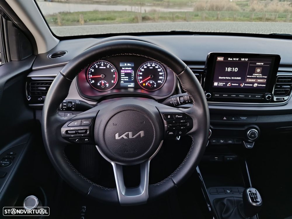 Kia Rio - 7