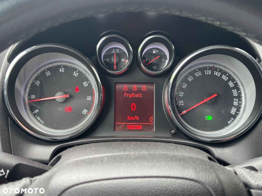 Opel Astra 1.6 T Sport - 26
