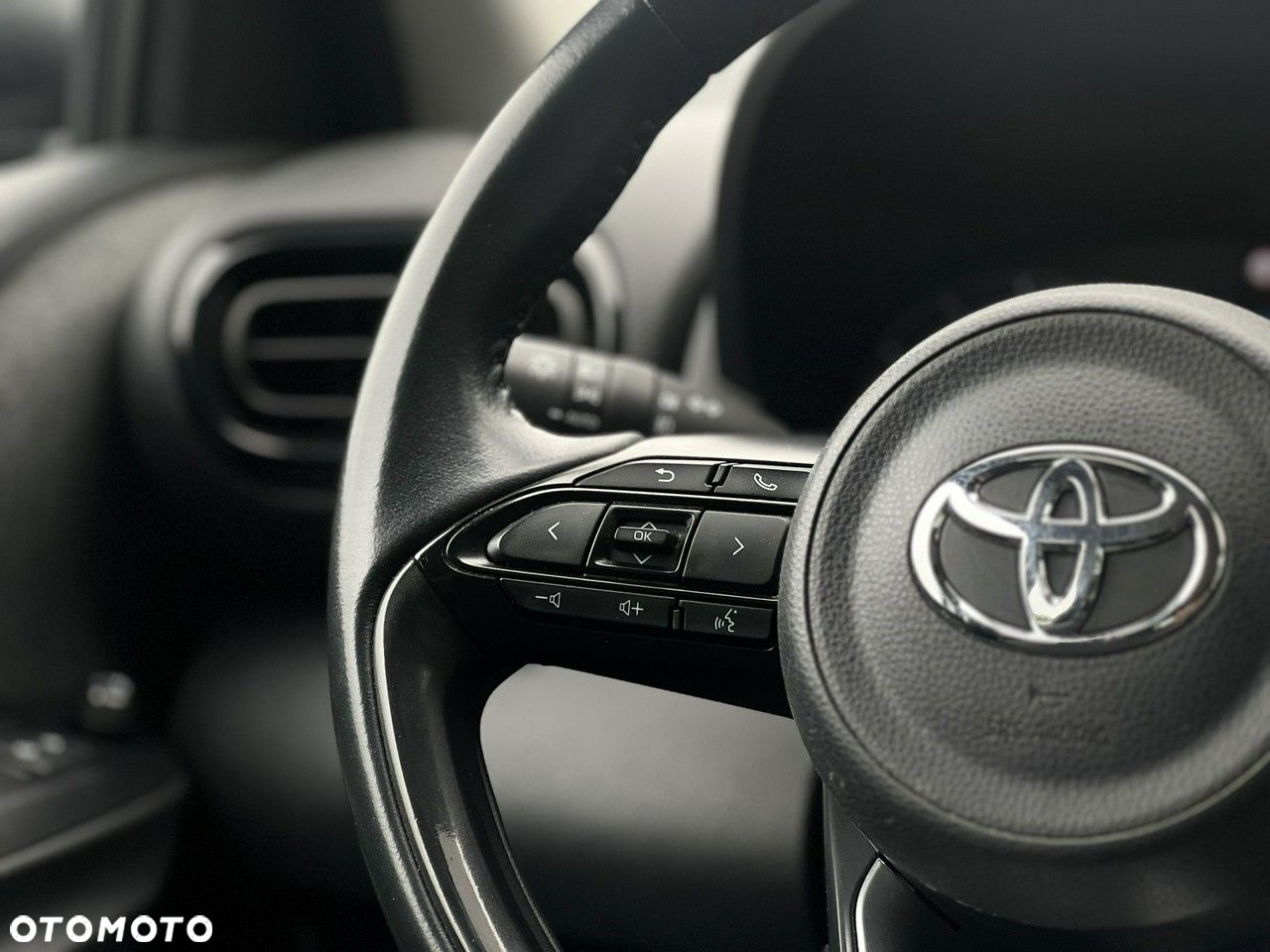Toyota Yaris 1.0 Comfort - 22