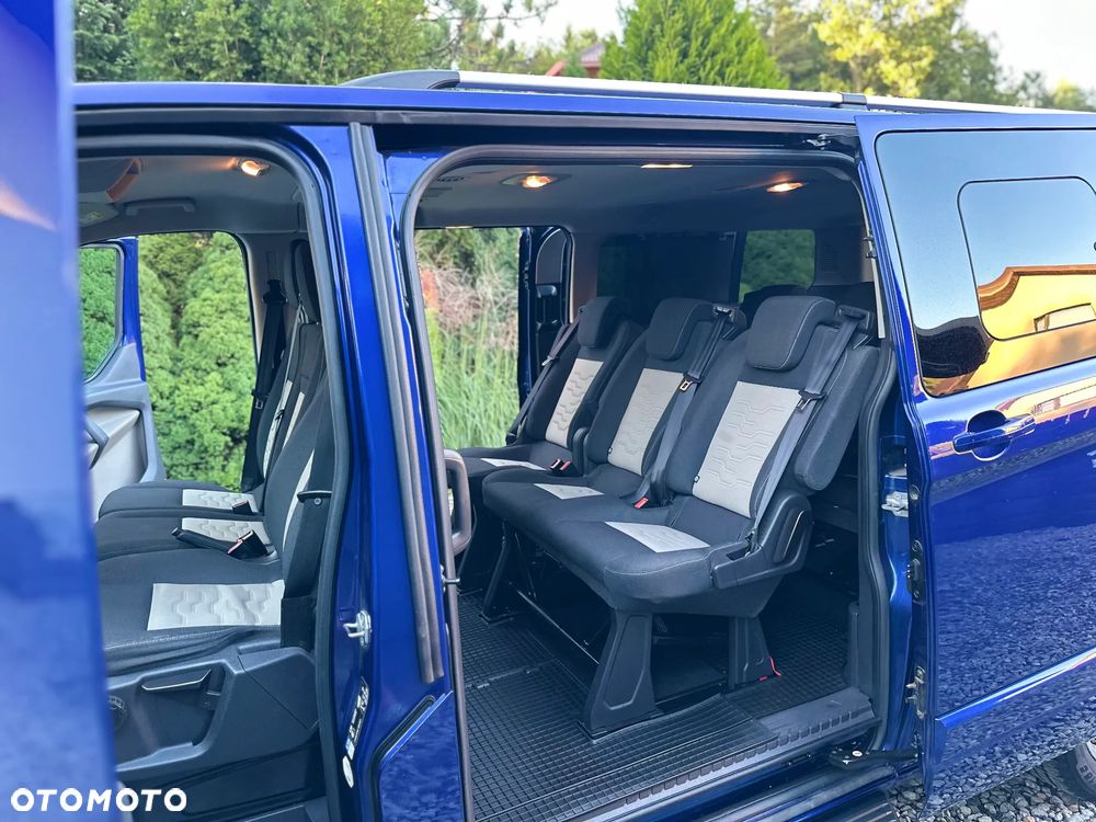 Ford Tourneo Custom 2.0 EcoBlue L1 Trend - 15