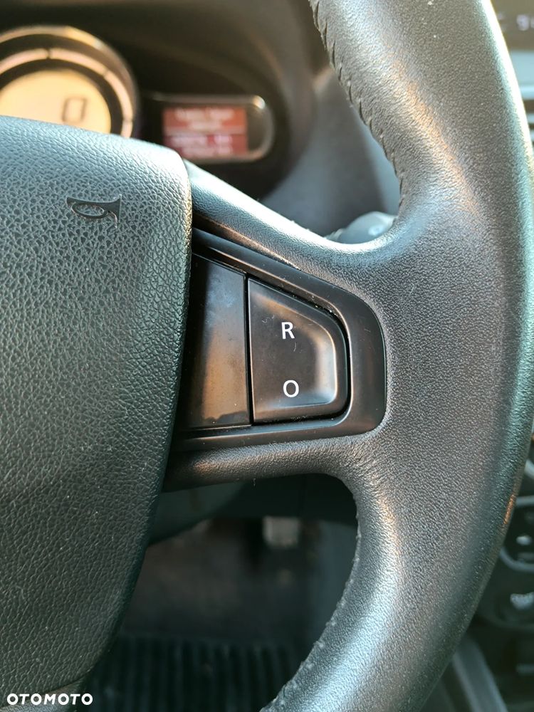 Renault Megane 1.9 dCi Dynamique Euro5 - 20