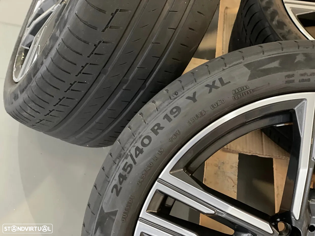 Jantes Originais e Pneus BMW Série 8 - 6