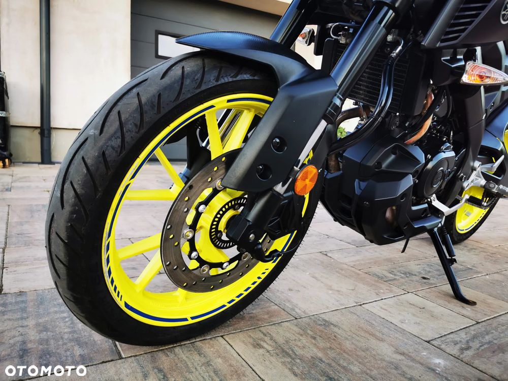 Yamaha MT - 13