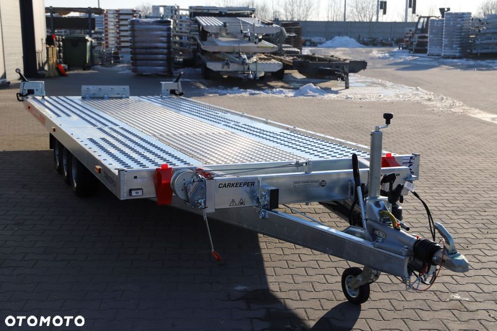 TEMARED /MARTZ CARKEEPER 5820/3 3,5T 580x207cm, Uchylna hydraulicznie , Wypełnienie blachą alu, 3 osie, DMC 3500kg ,koła 10C - 9