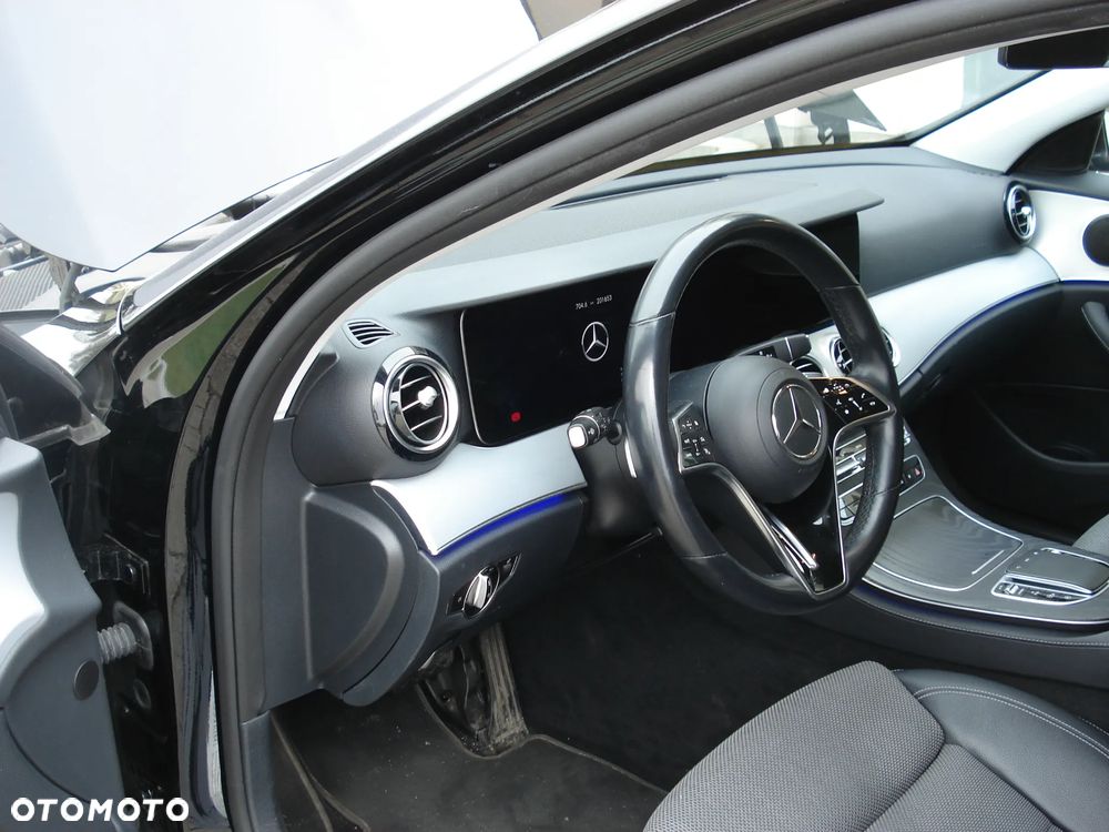 Mercedes-Benz Klasa E 220 d 9G-TRONIC Avantgarde - 15