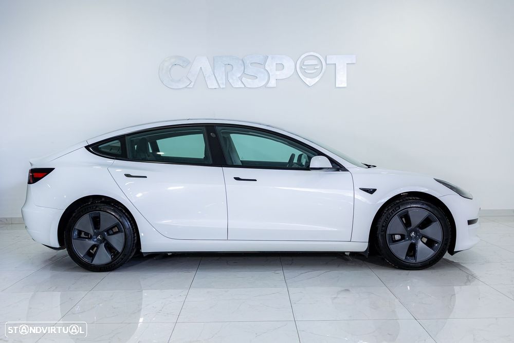 Tesla Model 3 Long-Range Dual Motor AWD - 4