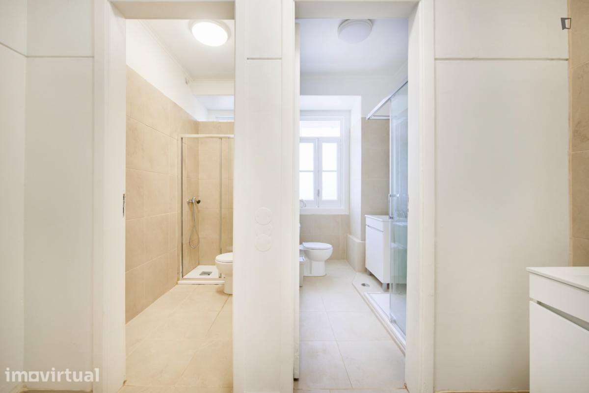 Quarto - localizado em Saldanha Lisbon - Grande imagem: 4/54