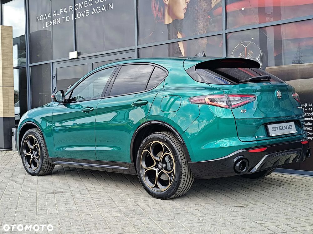 Alfa Romeo Stelvio 2.0 Turbo Intensa Q4 - 3
